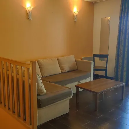 Charmant T3 Avec Terrasse, Piscine, Et Parking A - 6 Pers, 50m² - Fr-1-165b-21