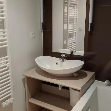 Charmant T3 Avec Terrasse, Piscine, Et Parking A - 6 Pers, 50m² - Fr-1-165b-21 Jausiers